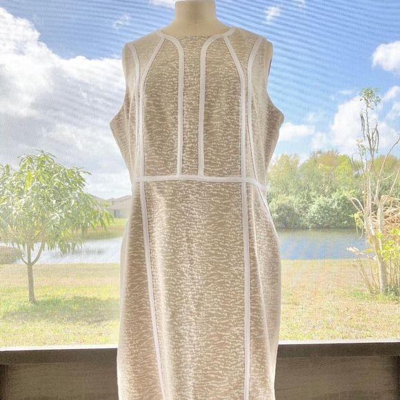 Calvin Klein Dresses & Skirts - Calvin Klein Beige and White Sleeveless Sheath Dress